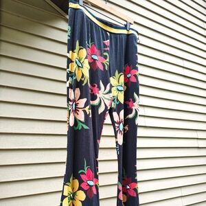 Farm Rio Calla Flared Pants Size Large Floral Bohemian Hawaiian 31" Inseam